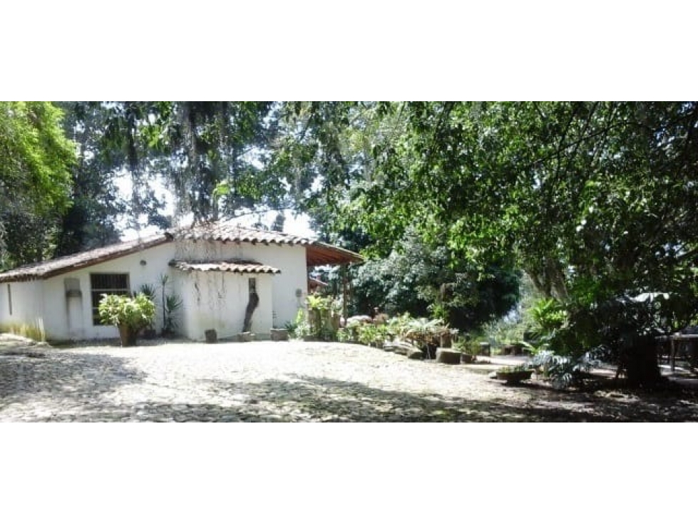 Casa Finca con Lote Aprovechable | San Lucas, El Poblado — foto 4