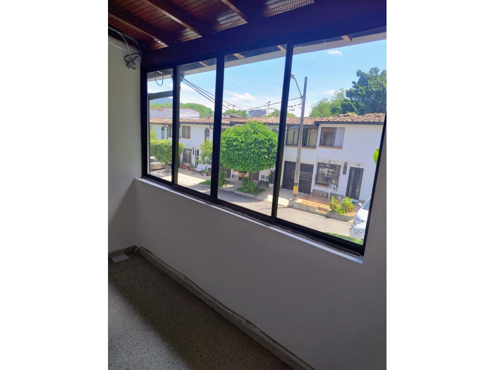 Inversión con Potencial | Casa para Remodelar Envigado — foto 4