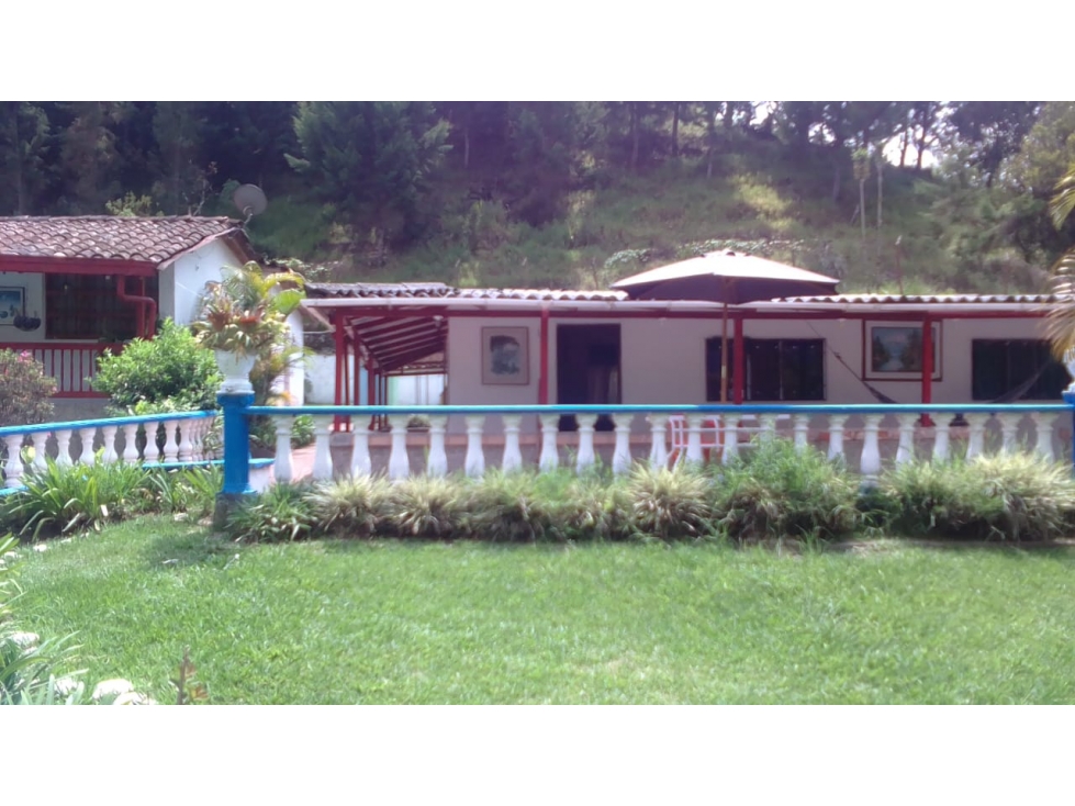 FINCA EN VENTA LA CLARA, ANTIOQUIA | 3.200 M² - 2