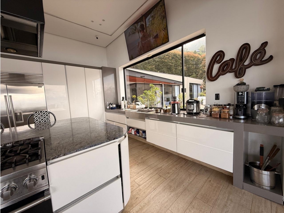 Casa Campestre en Venta Palmas Poblado #12 — foto 6