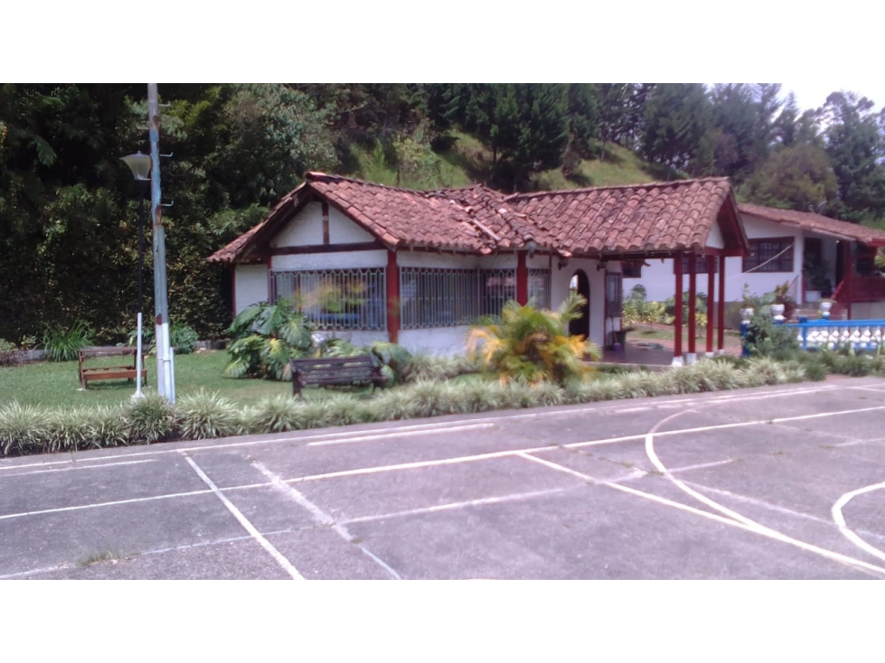 FINCA EN VENTA LA CLARA, ANTIOQUIA | 3.200 M² - 1
