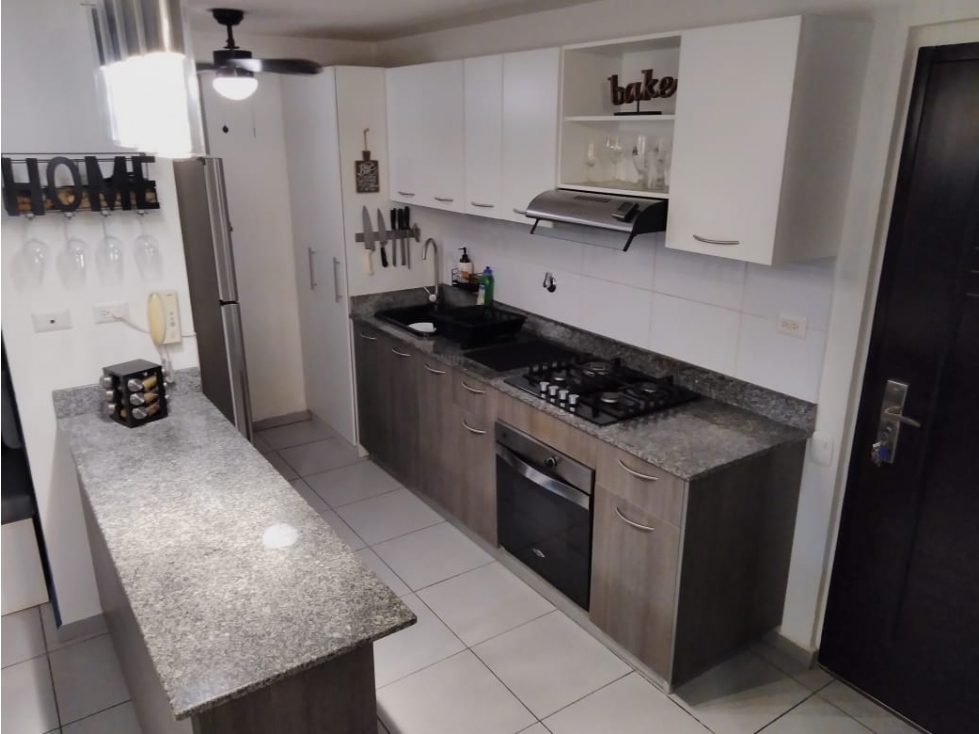 SE VENDE APARTAMENTO PH AVIÑÓN TOWERS — foto 2