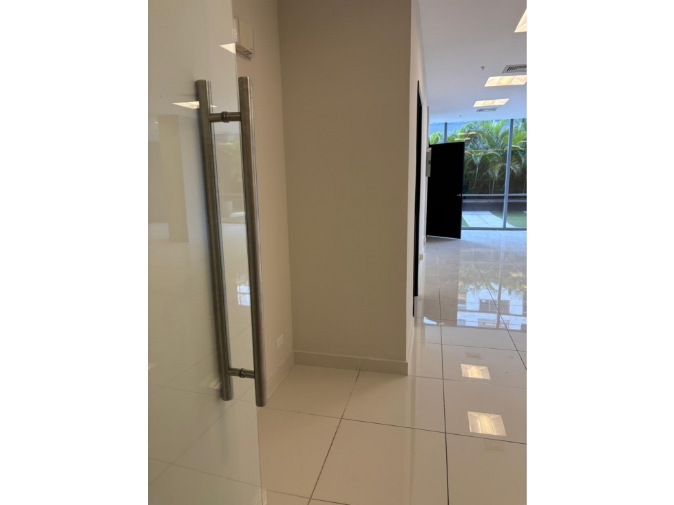 Alquiler de Oficina de 125 m² en Boulevard Costa del Este — foto 4