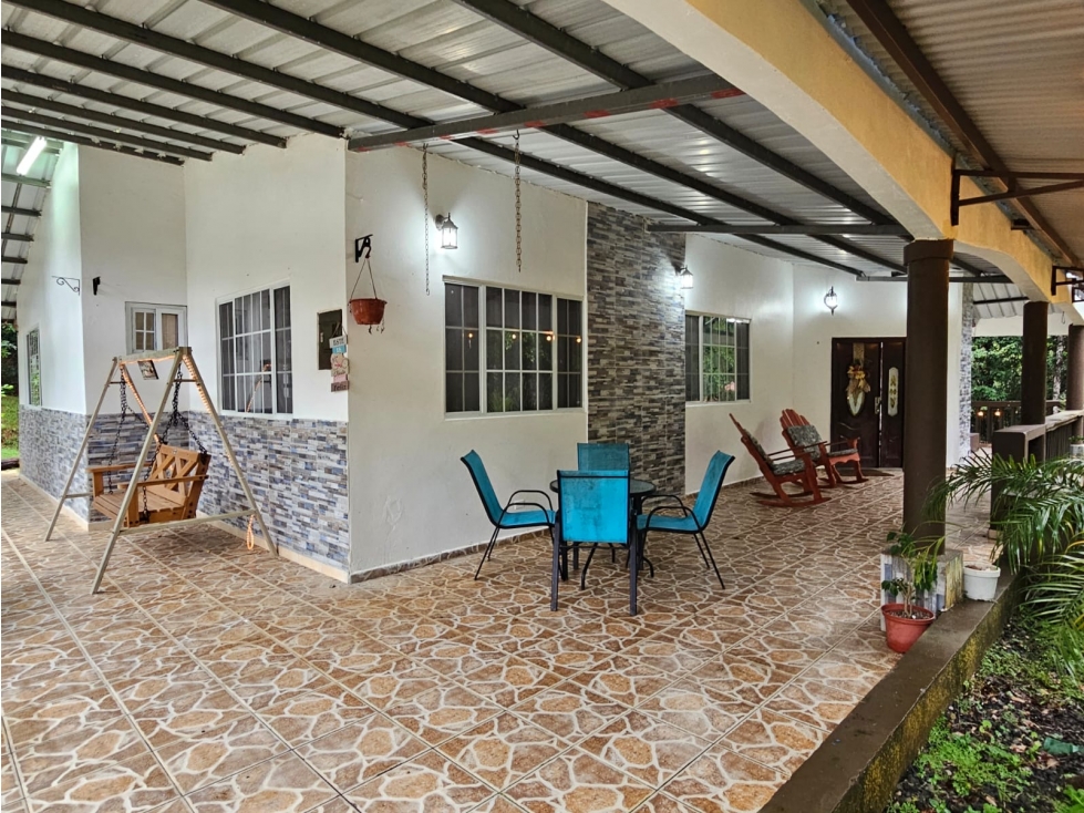 Se vende Casa en Cerro Azul- NOGOCIABLE — foto 3
