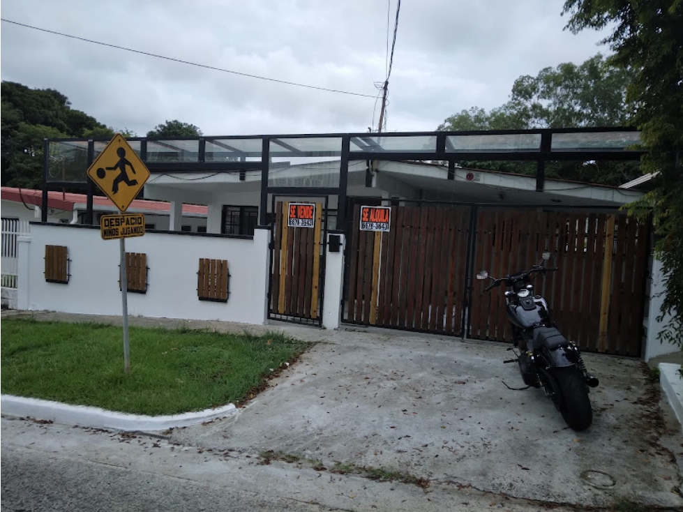EN VENTA AMPLIA CASA EN BETANIA — foto 2
