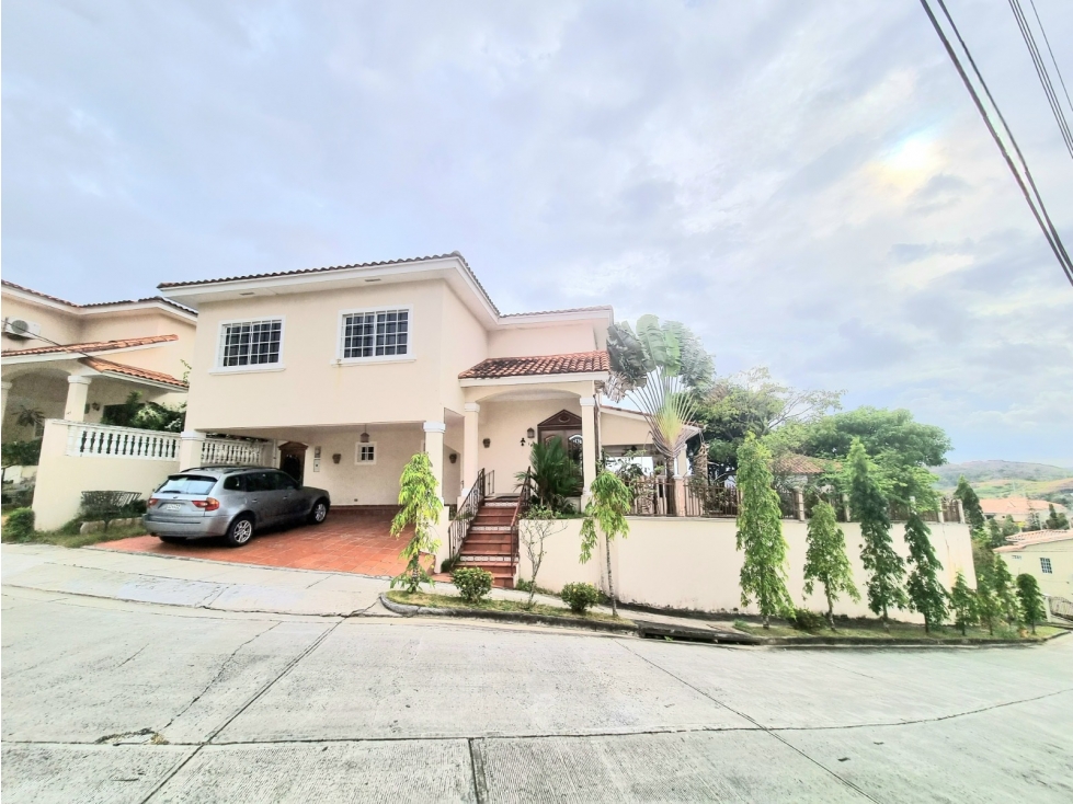 Venta de Casa en Altos de Panama