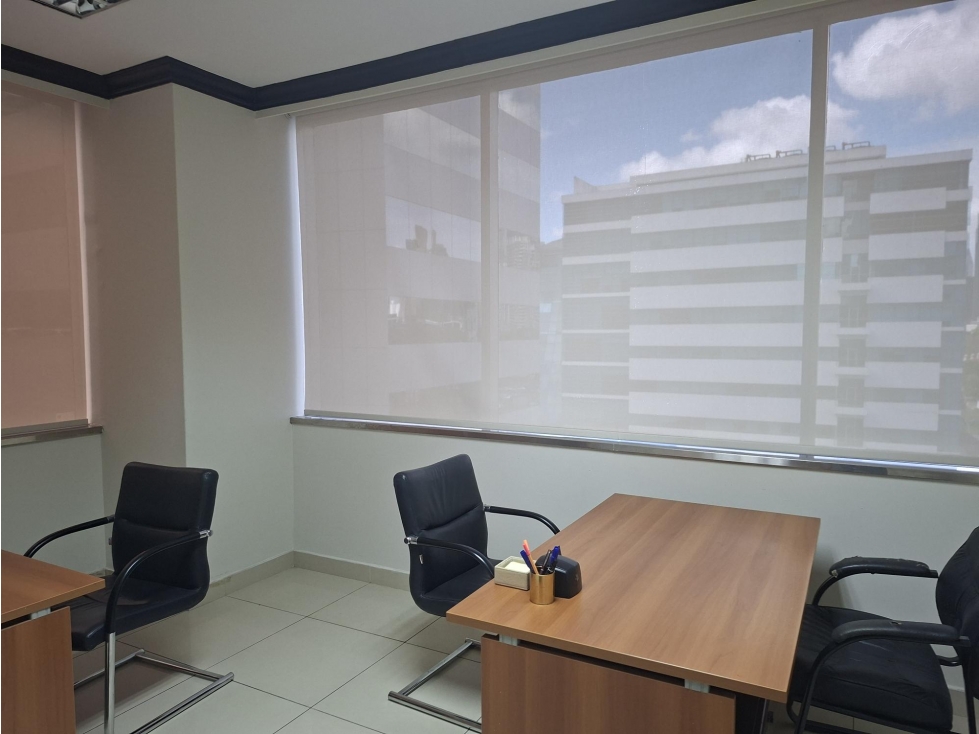 SE ALQUILAN 3 ESPACIOS DE OFICINA EN TORRES DE LAS AMERICAS — foto 2