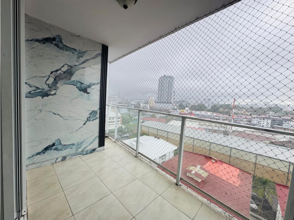 Alquiler de apartamento en Carrasquilla,PH Royal Tower — foto 6