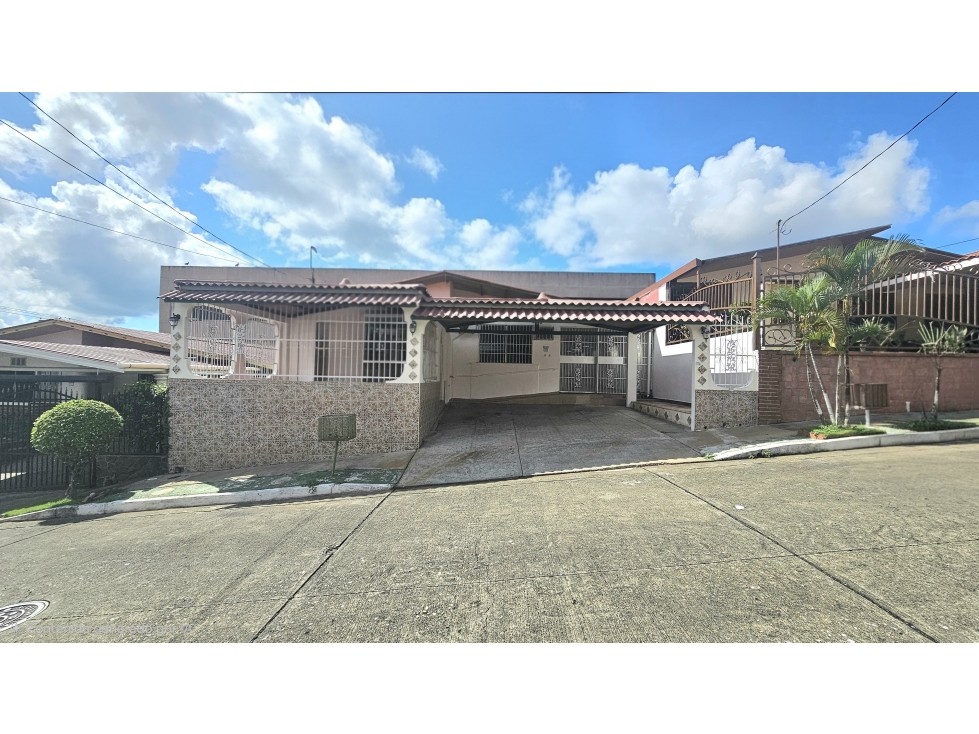 Venta de Casa en Villa Lucre