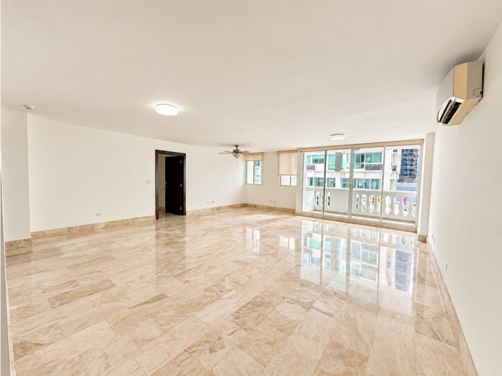Venta apartamento remodelado, Obarrio