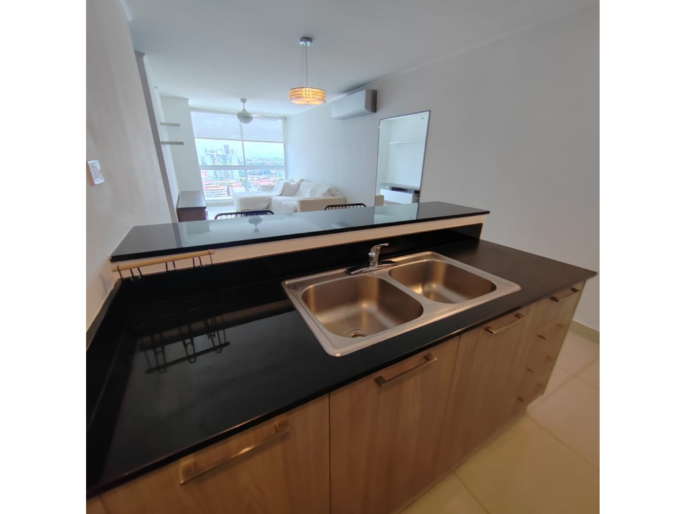 VENTA PH CORAL TOWER EN CARRASQUILLA — foto 4
