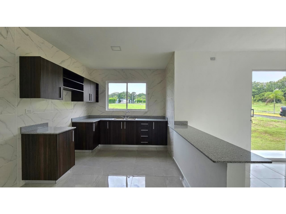 CASAS A ESTRENAR EN SANTIGO DE VERAGUAS - 5