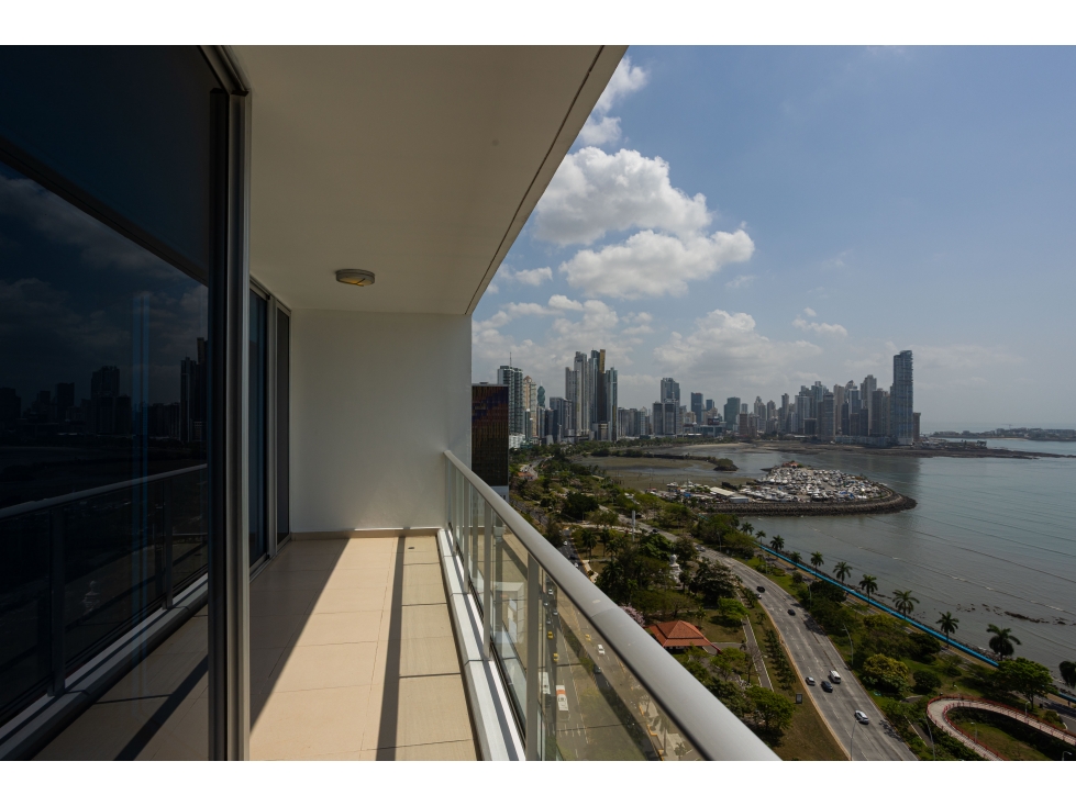 Alquiler de Apartamento en Avenida Balboa