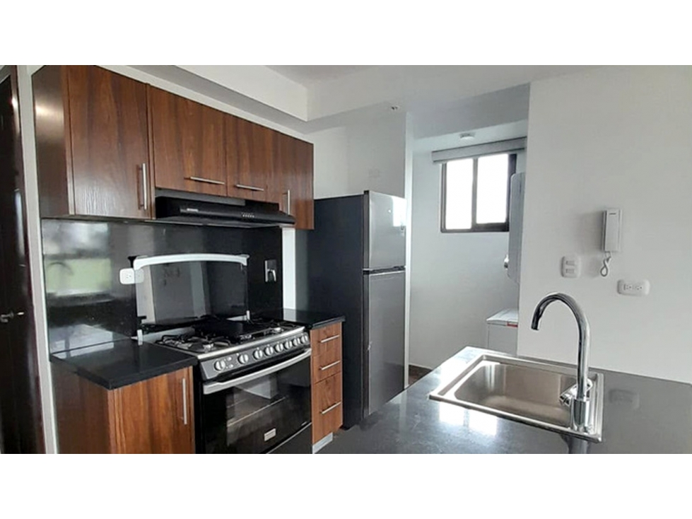 Apartamento en Alquiler Semi Amoblado Vista Hermosa — foto 4