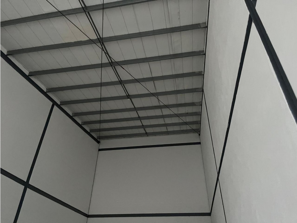 Alquiler de Galera en Chanis — foto 2