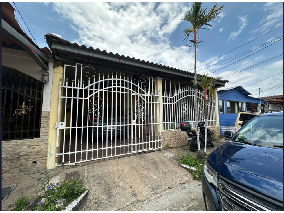 SE VENDE DE CASA EN MAÑANITAS - 1
