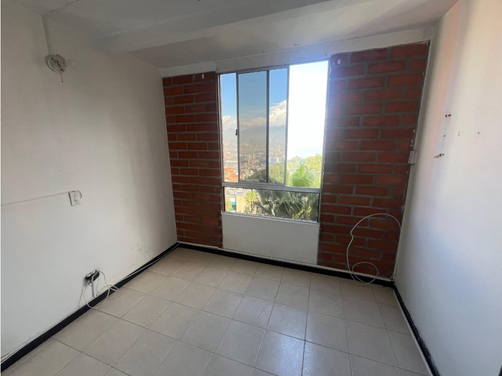 Venta de apartamento en la Loma del indio con parqueadero — foto 5