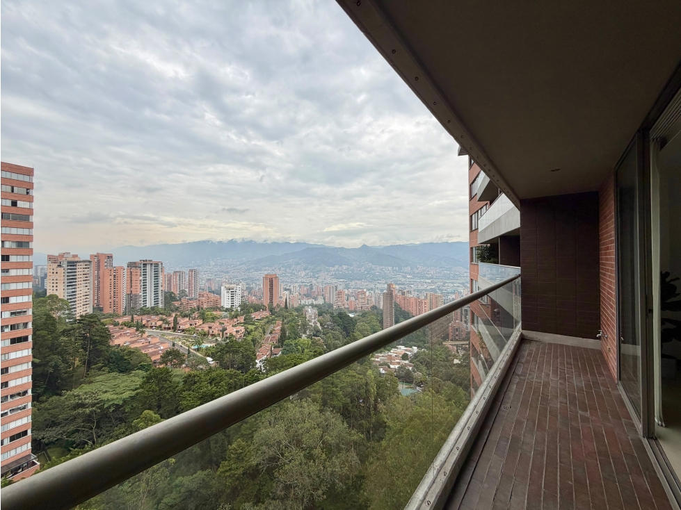 Apartamento en Venta en Medellín Poblado Cola del Zorro — foto 5