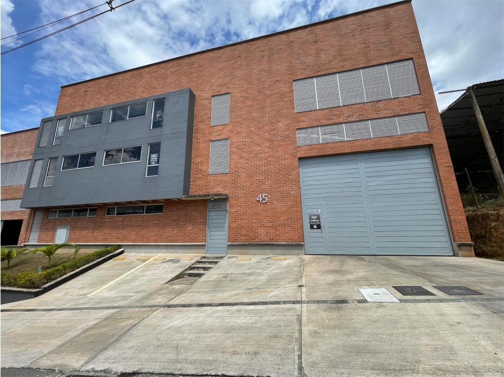 BODEGA EN ARRIENDO - GIRARDOTA ANTIOQUIA - 1