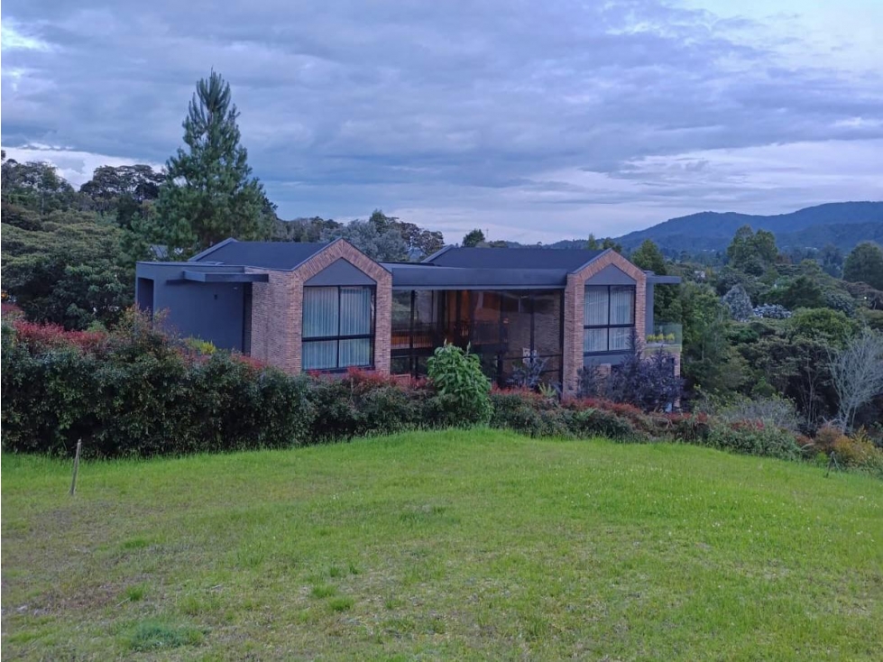 CASA EN VENTA ALTO DE PALMAS, ENVIGADO
