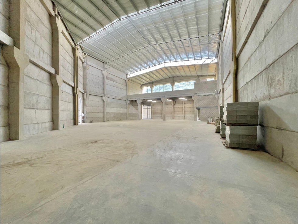 BODEGA EN ARRIENDO Y VENTA EN GIRARDOTA, ANTIOQUIA - 5