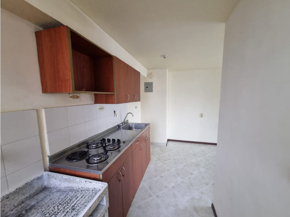 SE VENDE APARTAMENTO EN SECTOR ESTADIO LOS COLORES — foto 3