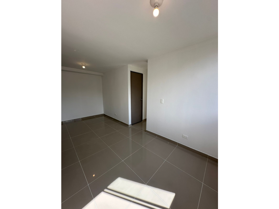SE VENDE APARTAMENTO EN BLANQUIZAL — foto 6