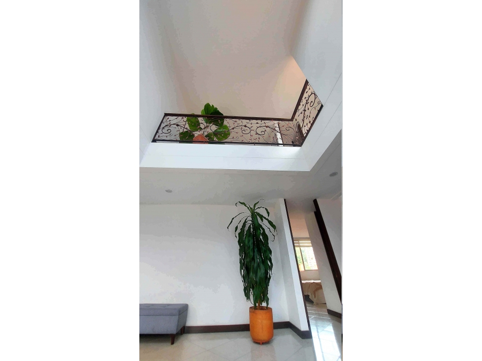 SE ARRIENDA O VENDE PENT HOUSE AMOBLADO O SIN AMOBLAR EN EL POBLADO — foto 4