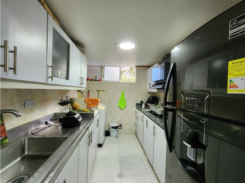 SE VENDE APARTAMENTO EN ENVIGADO PARTE BAJA — foto 2