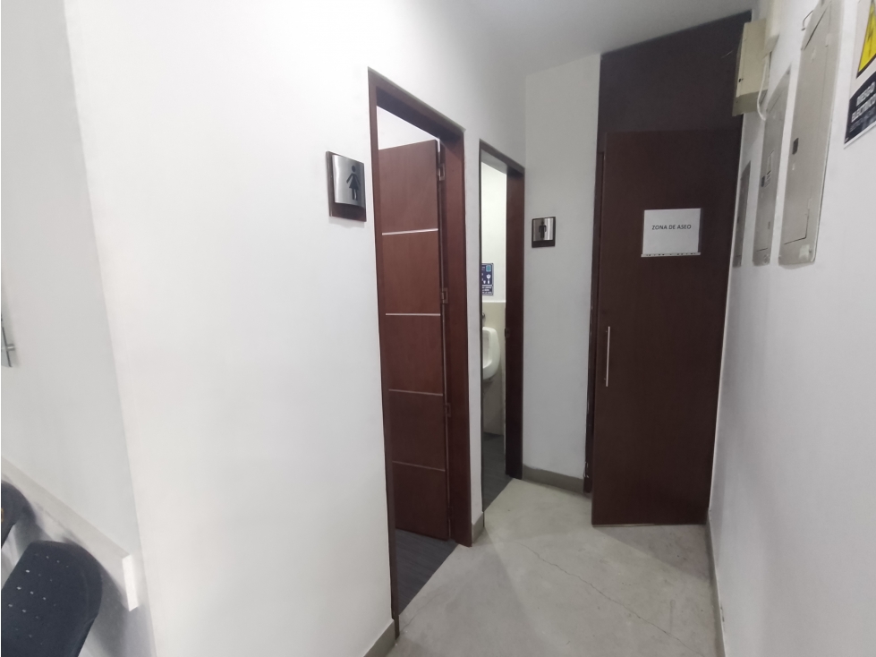 SE VENDE O SE RENTA LOCAL COMERCIAL O BODEGA PARQUE BELEN — foto 3