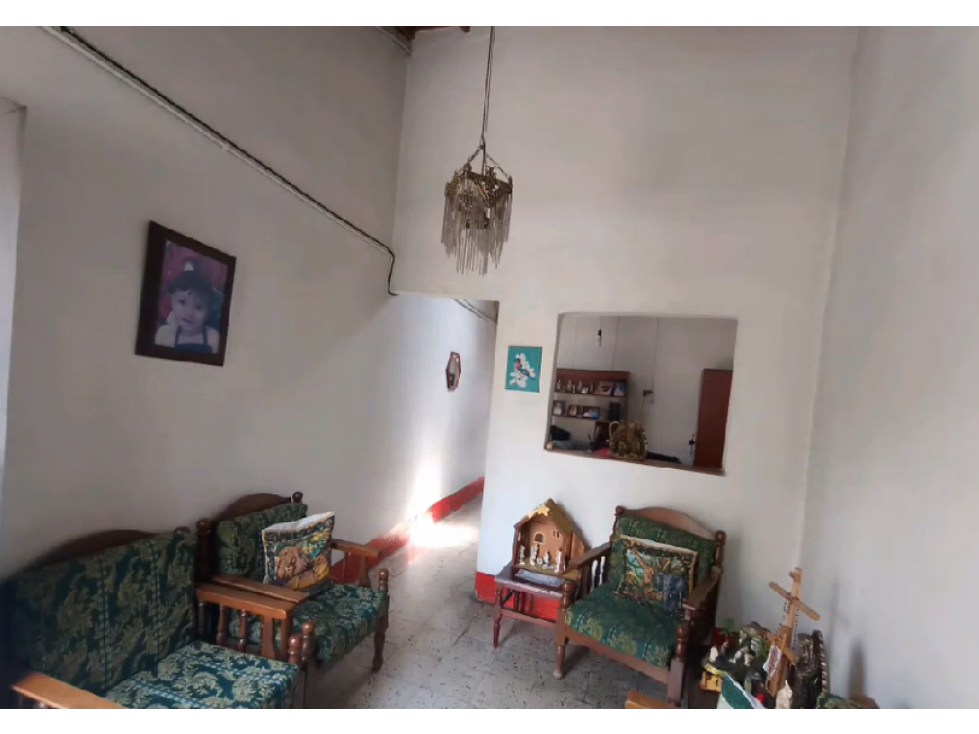 SE VENDE CASA PARA REMODELAR EN ITAGUI SECTOR PILSEN - 1