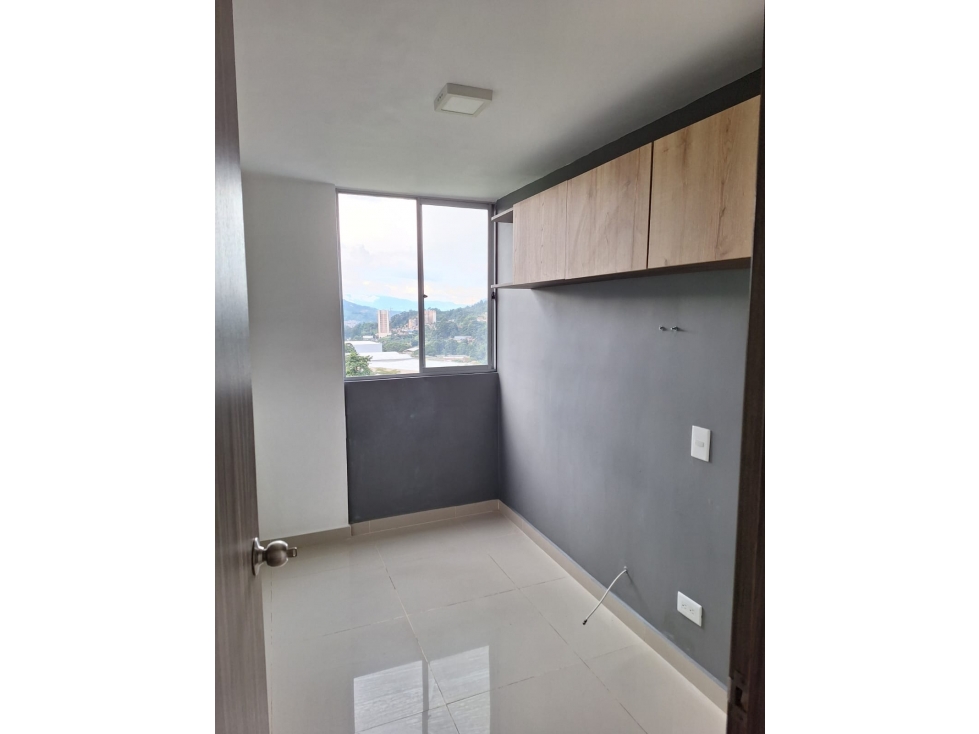 SE VENDE APARTAMENTO EN LA ESTRELLA — foto 4