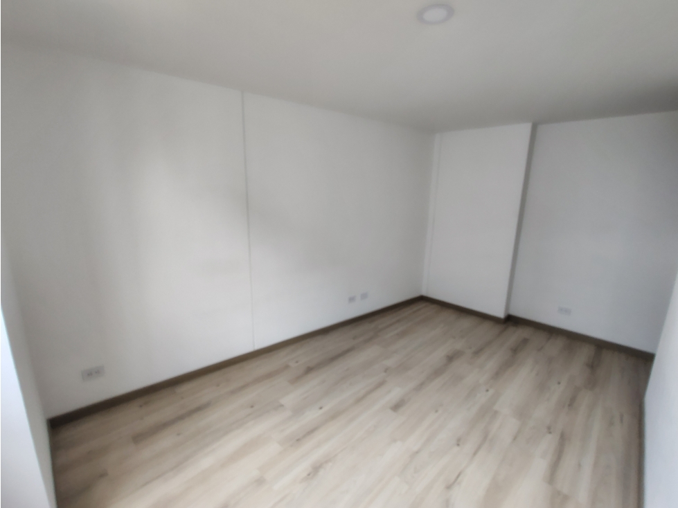 RENTO APARTAMENTO CERCA A CIUDAD DEL RIO MEDELLÍN — foto 4