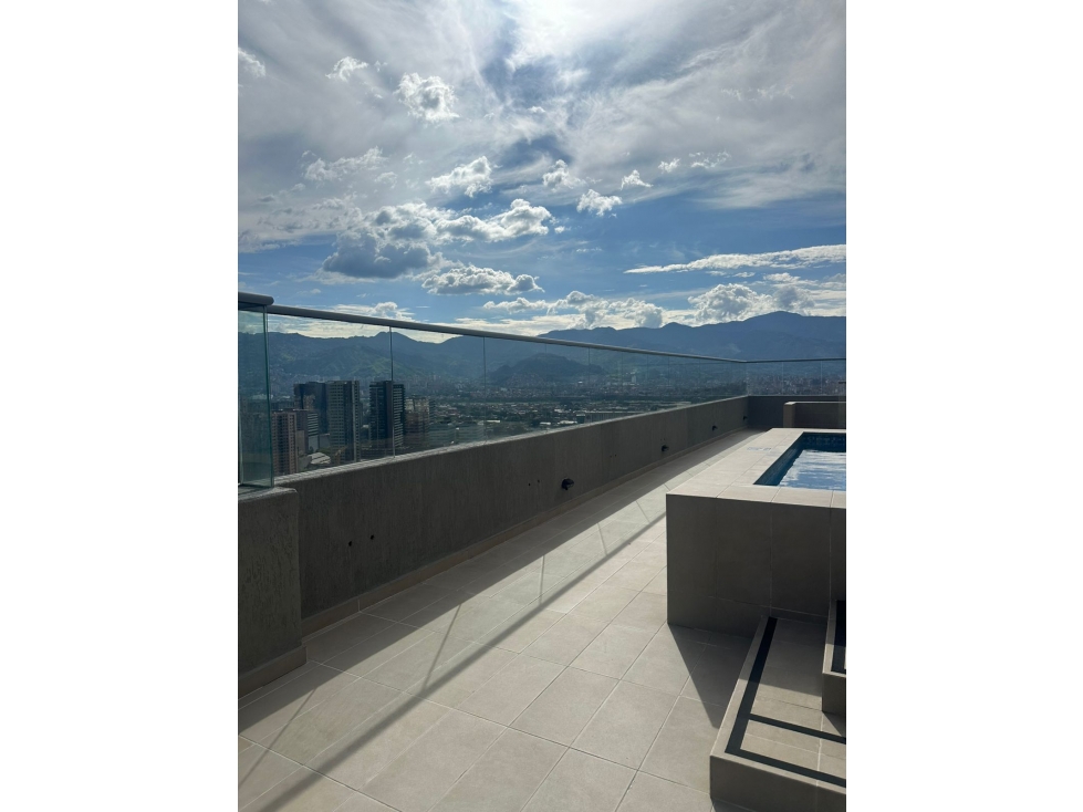 Apartamento para la venta en el Poblado Loma de San Julián Parte — foto 5