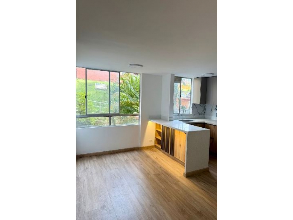 Apartamento para la venta en San Antonio de Prado — foto 3