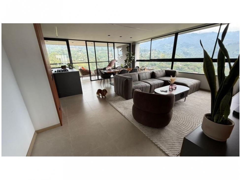 Apartamento para la venta en Envigado Loma las Brujas