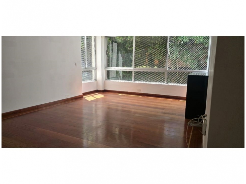 Apartamento para la venta en el Poblado Milla de Oro
