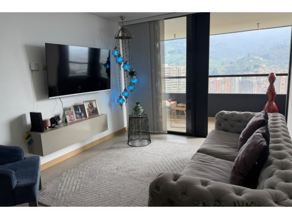 Apartamento para la venta en Envigado loma de las brujas