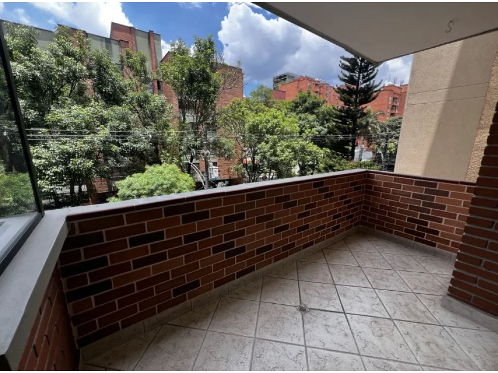 Apartamento para la venta en Laureles