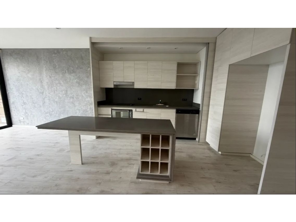 Apartamento para la venta en el Poblado Alto de las palmas