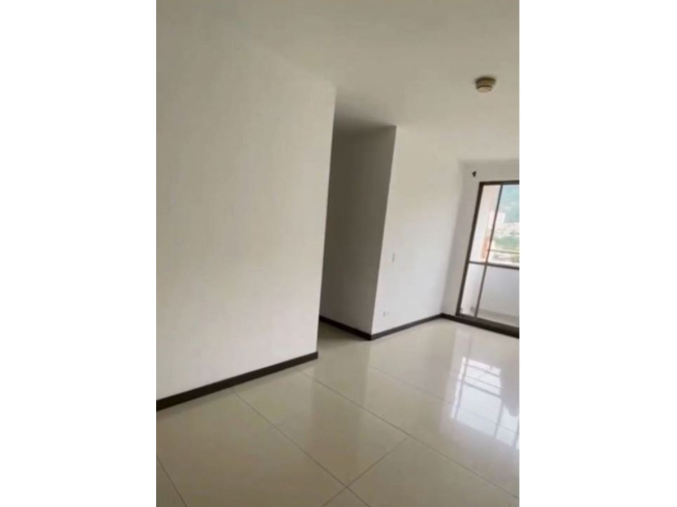 Apartamento para la venta en Bello Niquia — foto 2