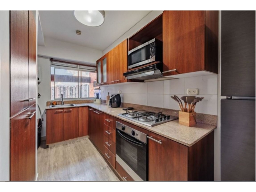 Apartamento para la venta en Envigado Loma del Escobero — foto 2