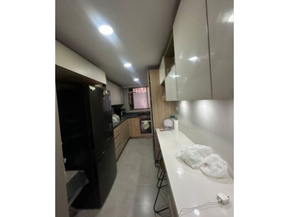 Apartamento para la venta en el Poblado Transversal Intermedia