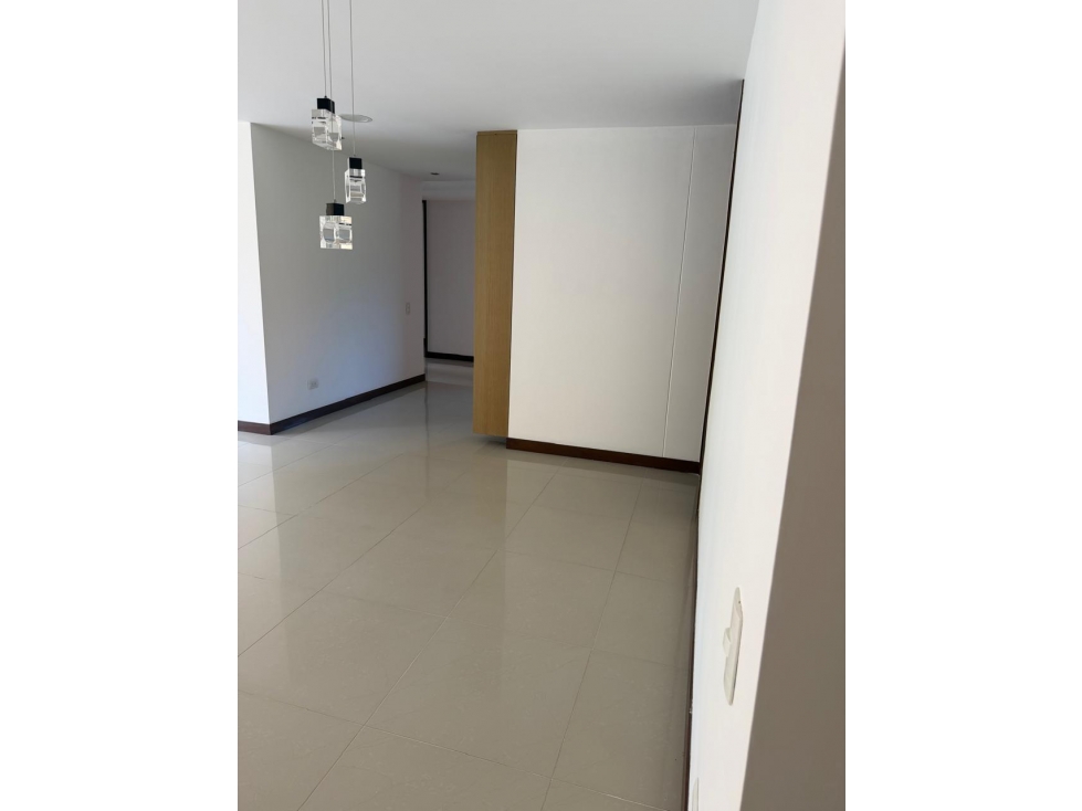 Apartamento para la venta en Envigado Loma del Esmeraldal — foto 3
