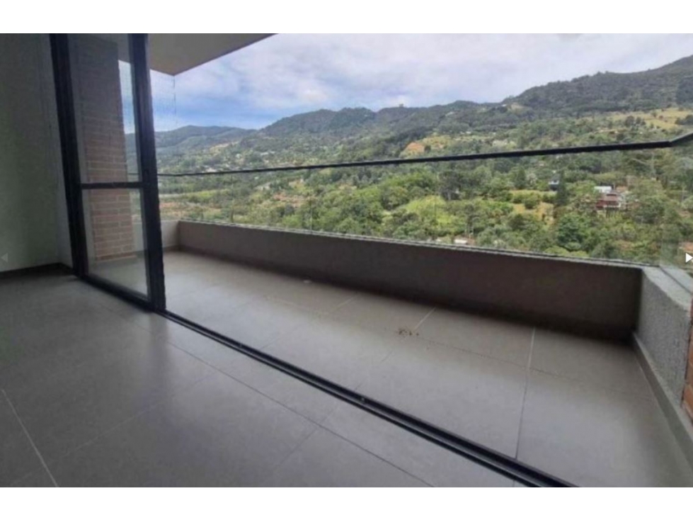 Apartamento para la venta en Envigado Loma del Escobero