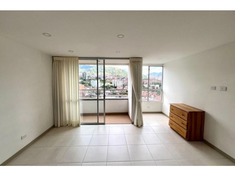 Apartamento para la venta en Envigado Manuel Uribe — foto 4