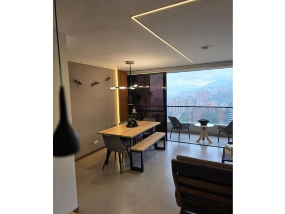 Apartamento Exclusivo para la venta en Envigado Loma del Escobero