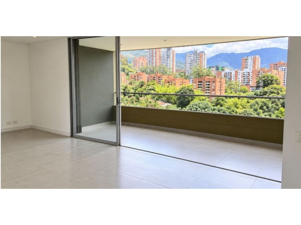 Apartamento para la venta en Envigado Loma de Benedictinos