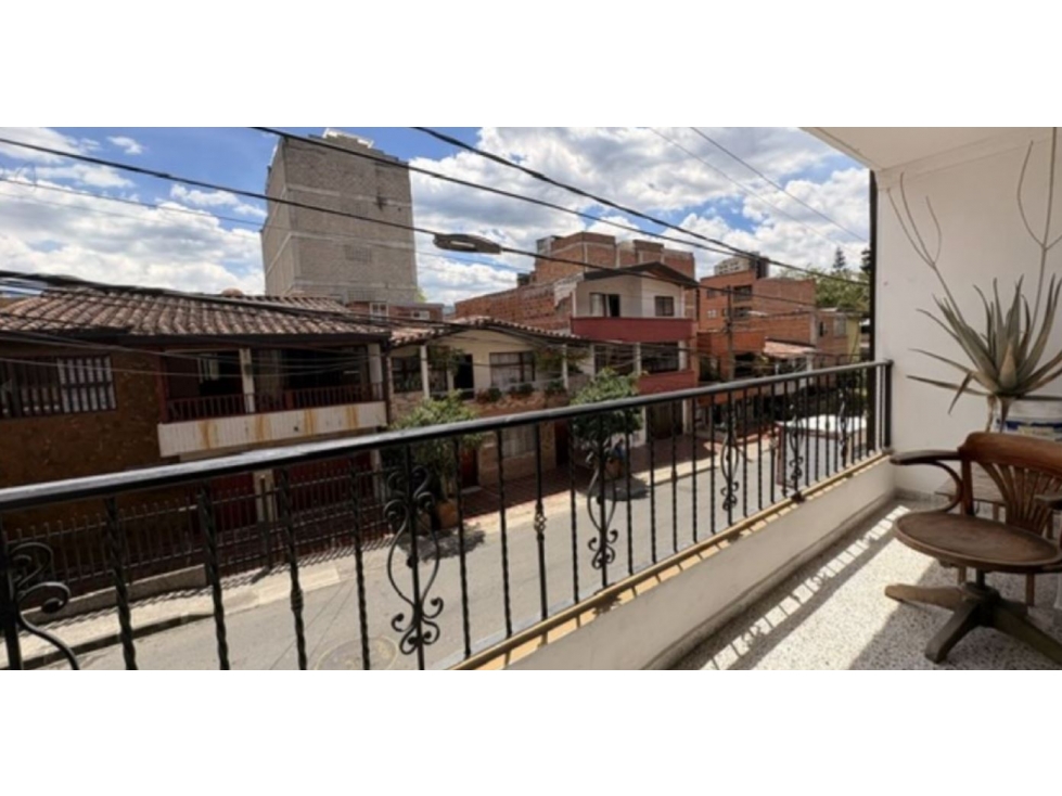 Casa para la venta en Envigado la Paz