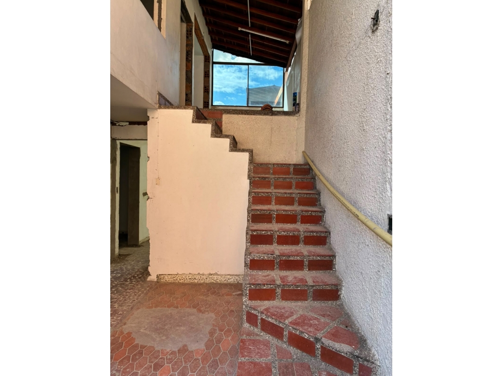 Casa lote para la venta en Envigado la Magnolia - 2